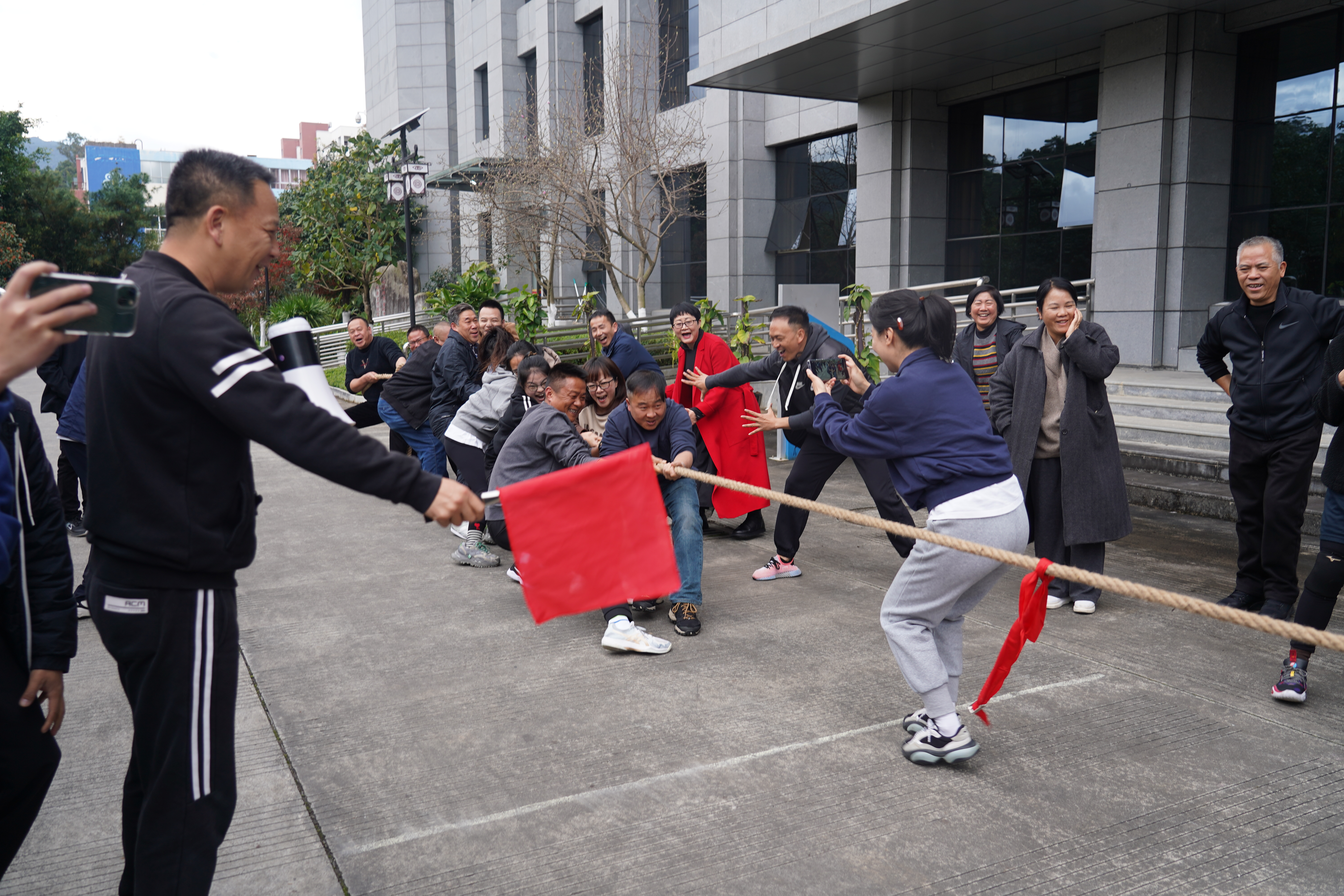 有趣、有愛、有溫暖——臨滄市人民檢察院工會舉行“迎新年 慶元旦”工會活動